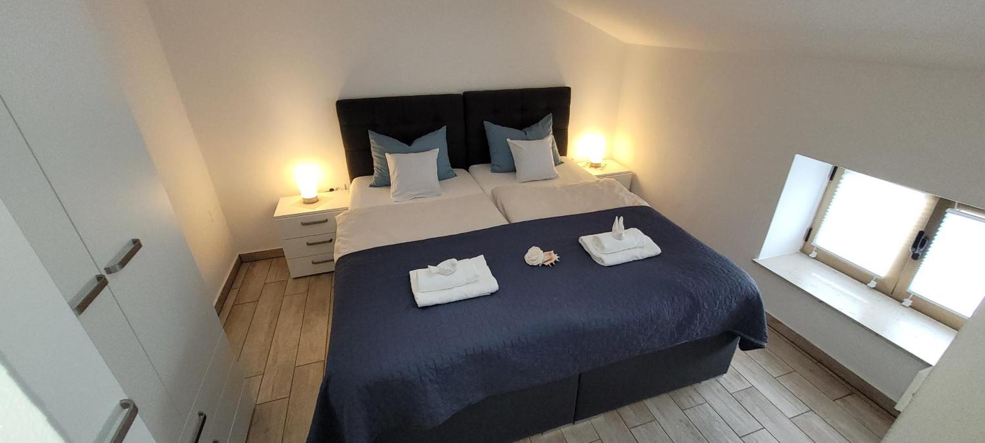 Apartmaji Soncek Izola Exterior foto