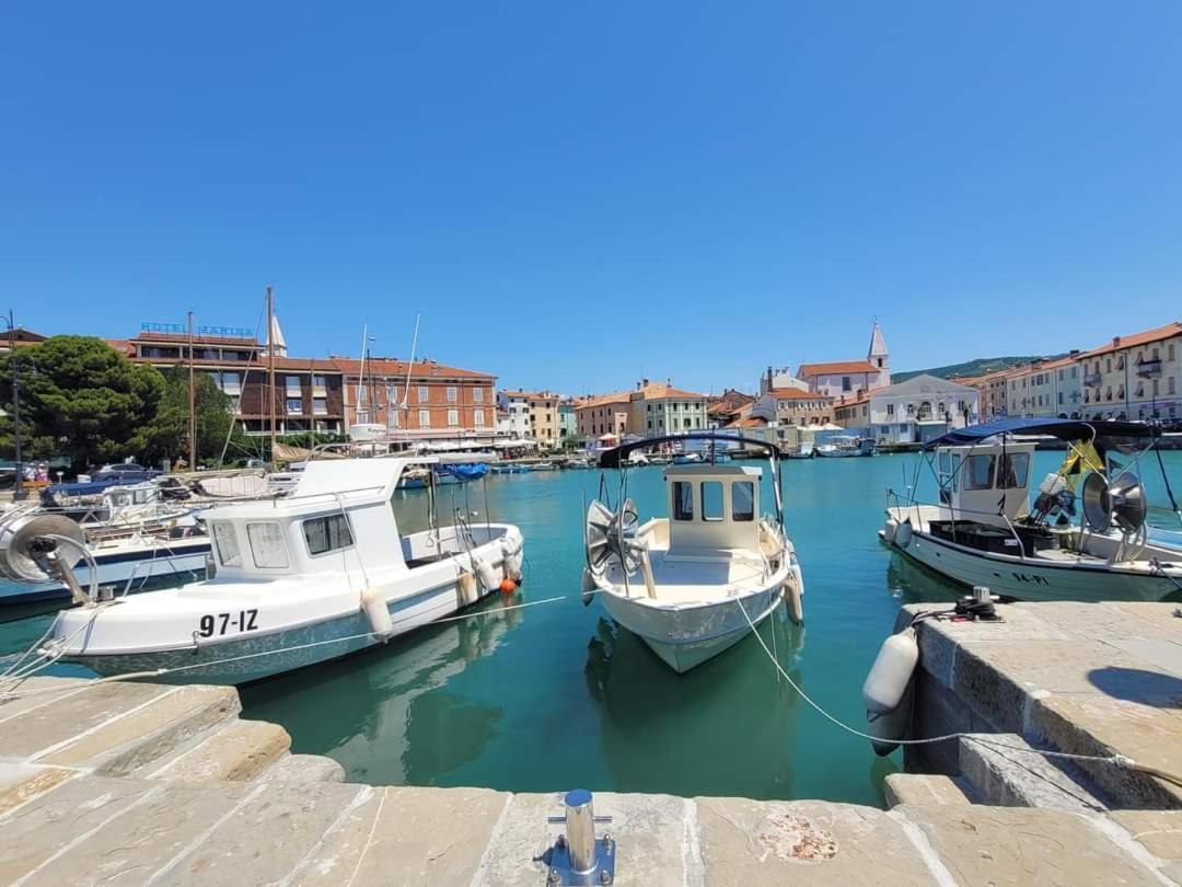 Apartmaji Soncek Izola Exterior foto